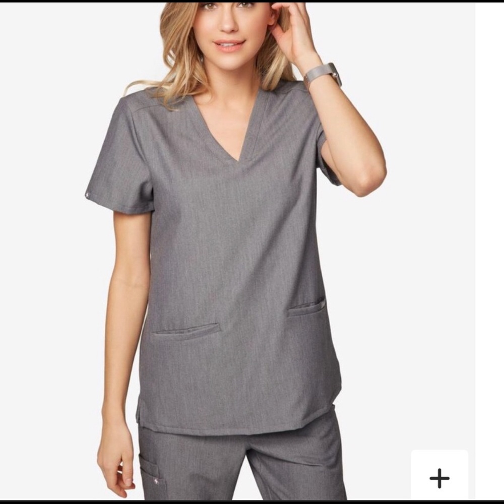 Figs Scrub Top